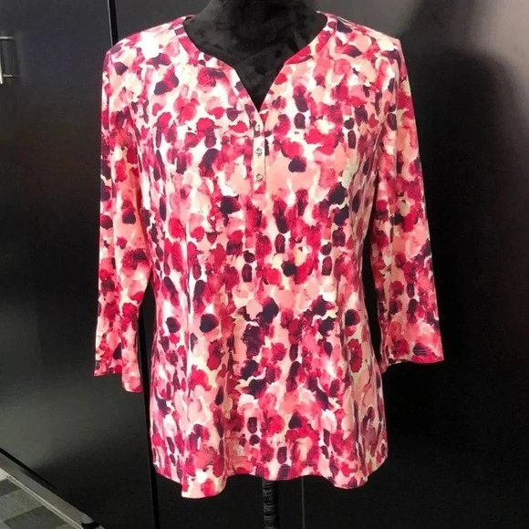 Karen Scott V-neck pull over w/buttons, pattern,long sleeve - Picture 1 of 9